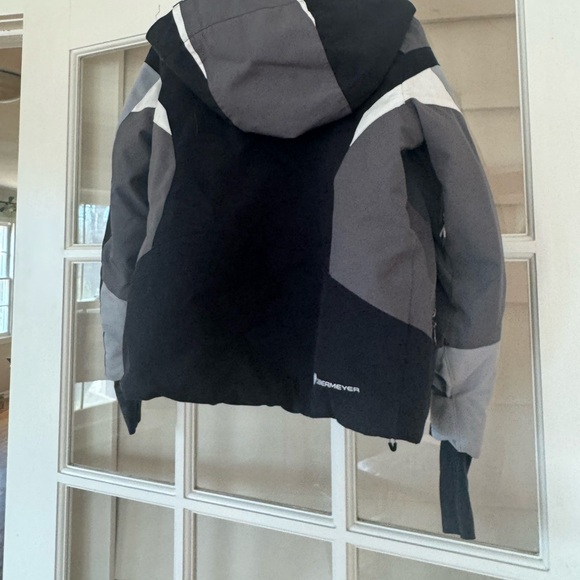 Obermeyer Mach ski coat teen size XS6-7 - Picture 9 of 10